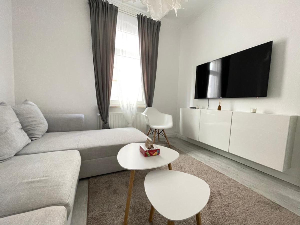 75Qm - 3 Rooms - Free Parking - Mallibase Apartments Hanovre Extérieur photo